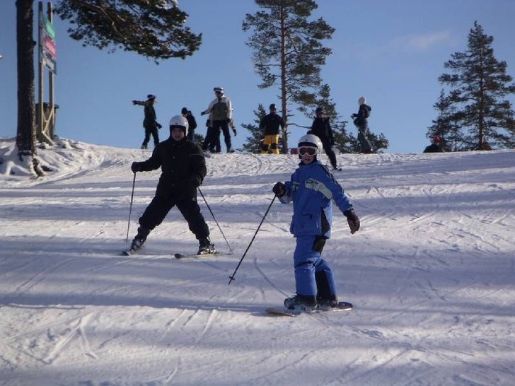 Sebbe & Adde på väg nerför solstinget.. Foto: Erik. Åkare: Sebbe & Adde.