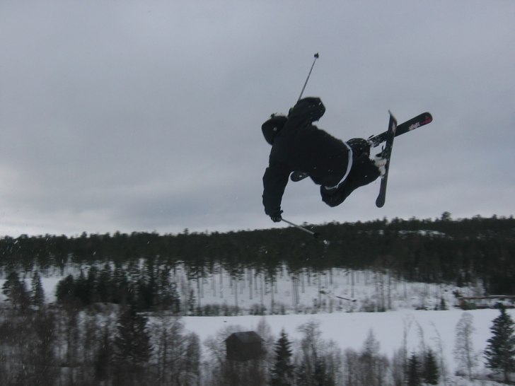 detta tänkte jag: #¤&%?(/"£{]$!?. Foto: Oskar Nordling. Åkare: Alexander Sverin.