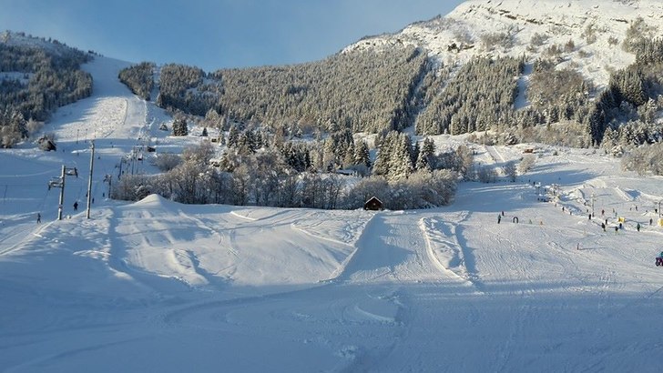 Fint her ser du.
State of the art bakke.    Sol vi.