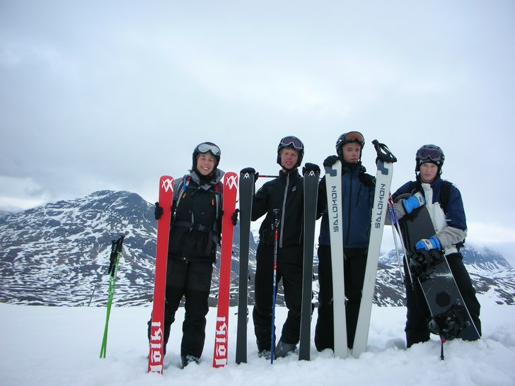 Järngänget i Riksgränsen. Foto: Fredrik Trella. Åkare: Fredrik Trella, Mattias Karlsson, Eric Schelin och Sebastian Kroon.