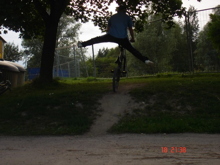 Foto: nicke lanström. Åkare: chrille bruhn.