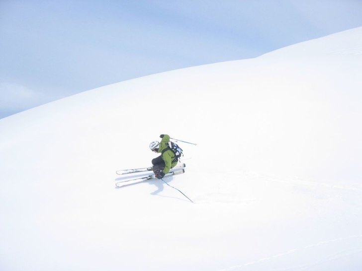 Efter lagom hets fick jag den trötte puckeldunkar. Foto: Linus Hougland. Åkare: Stefan "Uffe" Karlsson.