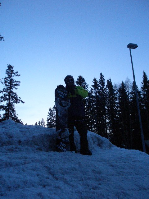 jag och min bräda<3. Foto: Mikaela persson. Åkare: Joel Olovsson.