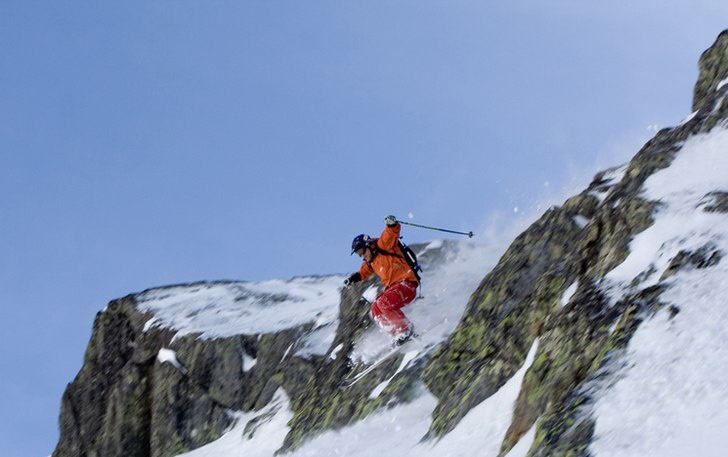 Foto: Adrian Helly Hansen. Åkare: Viktor Roos.