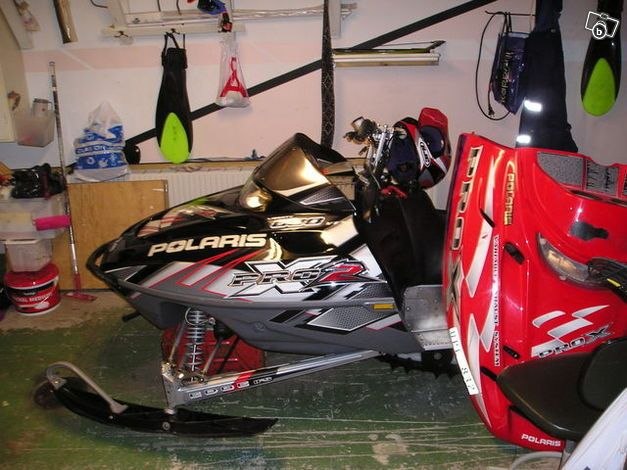 Min pärla... Foto: Linn Hällgren. Åkare: Polaris Pro X2 600 -04.