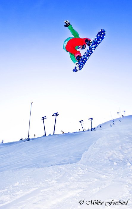 Foto: Mikko Forslund. Åkare: Dennis Sundström.