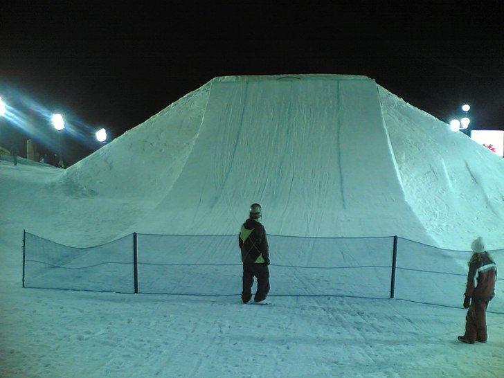 Hoppet på JOI 06 med mig i förgrunden.. Foto: Olle Granbom. Åkare: Per Olsson.