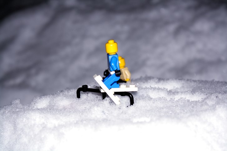 lego man kom förbi mig och sa att han ville ut oc. Foto: Markus nordlund. Åkare: lego man.