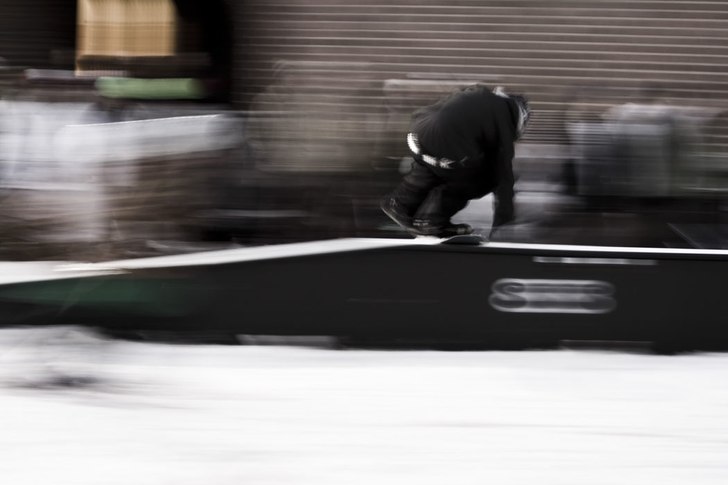 Någon kille i railparken på stadion. Foto: Fredrik Lundberg. Åkare: Okänd.