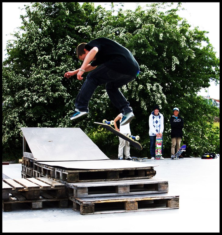 Bs Heelflip. Foto: Niklas Backman. Åkare: Random hero.
