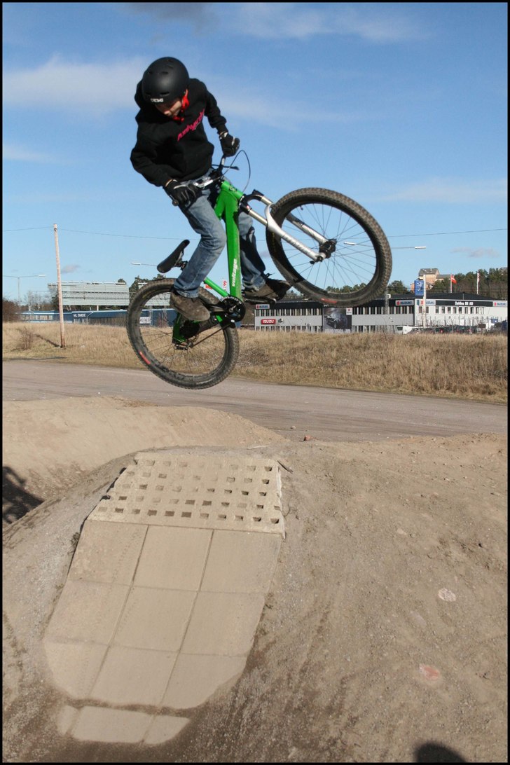 Foto: Kalle. Åkare: jag.