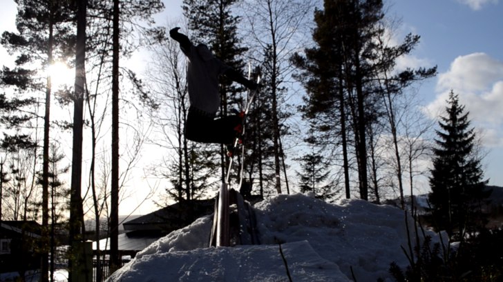 Backyard Session i Vemdalen.. Foto: Isak Frykman. Åkare: Elias Fyhr.