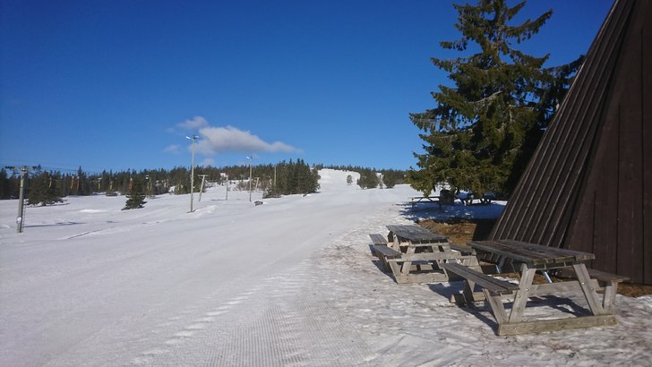 Fortsatt gode forhold i påsken 
Skitrekket er åp.