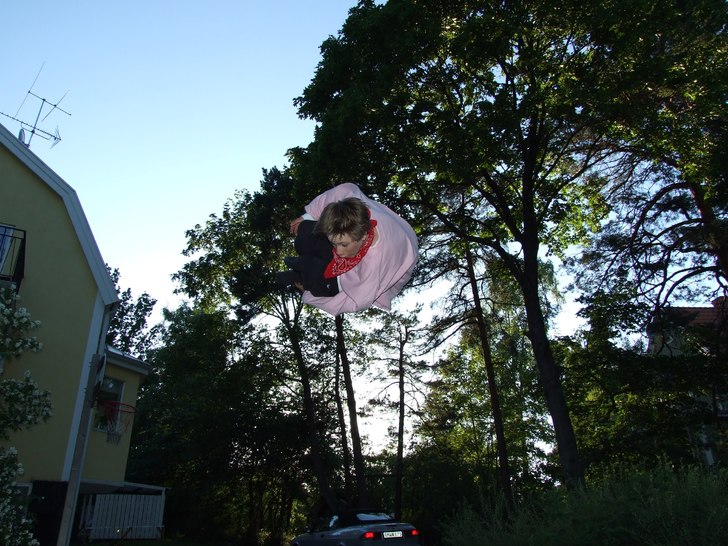 kör en skön misty dubble safty. Foto: Lisa Skinnar,mamma. Åkare: Hugo Ljungquist.