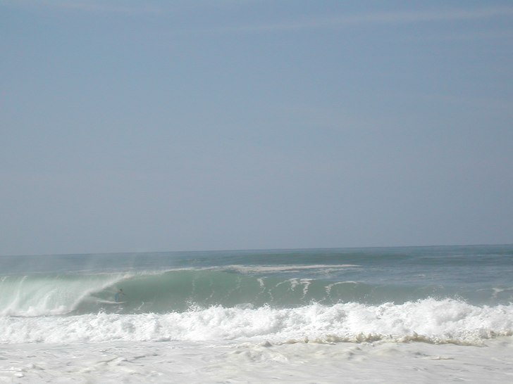 varldskuppen i frankrike, sjuk dag!. Foto: Ville Berg Malmborg. Åkare: Andy Irons.