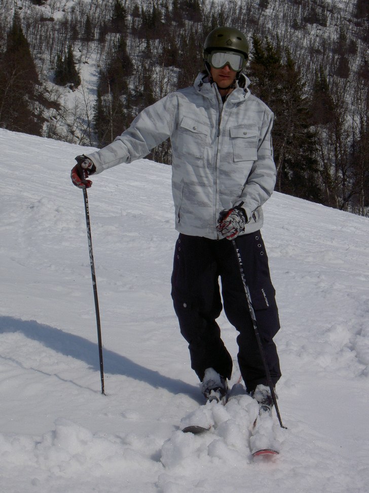 Poserar lite . Foto: Johanna Johanson. Åkare: John Gustafsson.