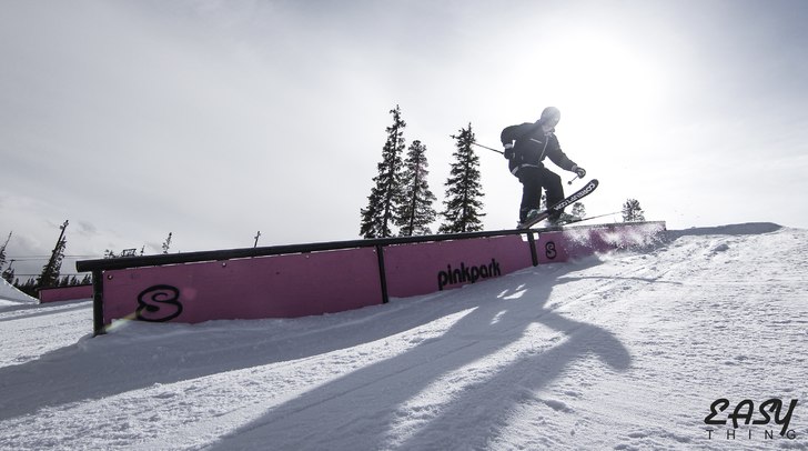 EASYTHING MEDIA. Foto: Jesper Adamsson. Åkare: Joakim Björklind.