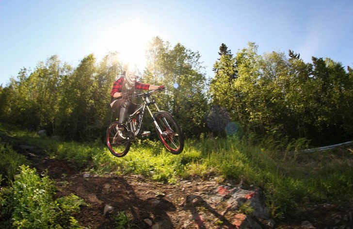 Foto: Mathias Lindkvist. Åkare: Nisse.