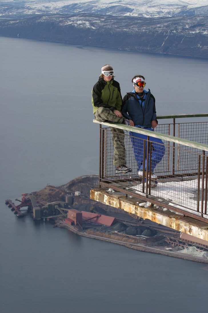cool bild med fjorden i bakgrunden. Foto: tomas wallström. Åkare: Fredde å Ante.