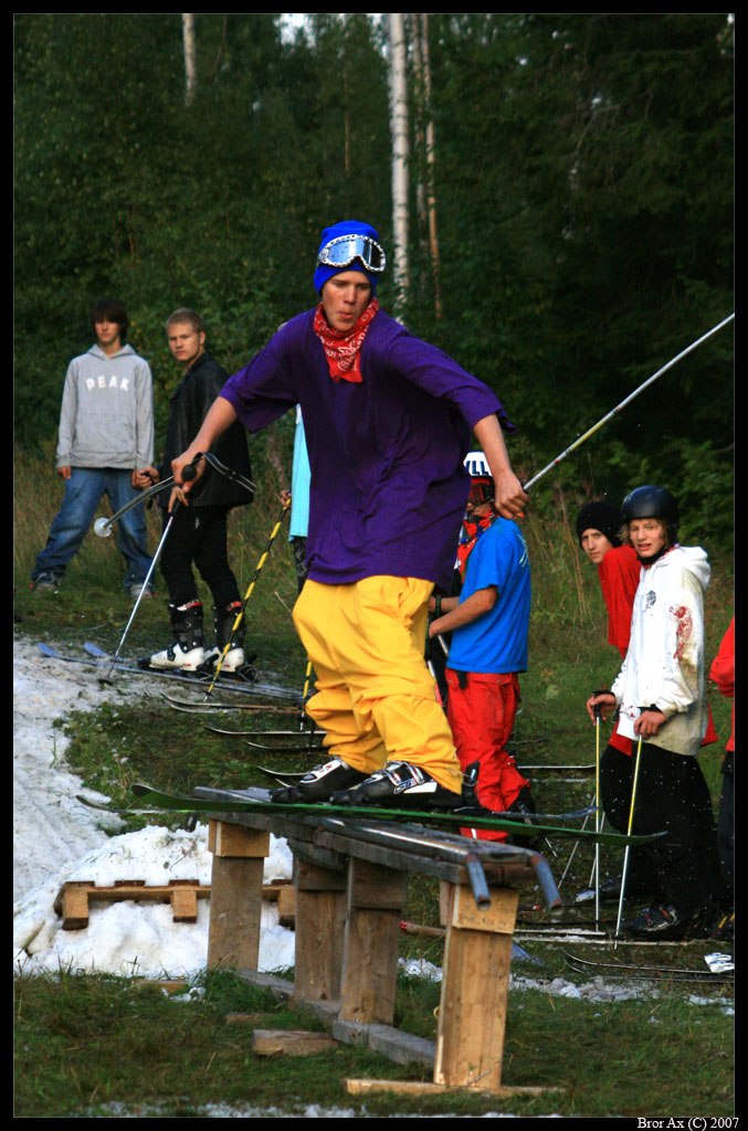Railjam i orsa. Foto: Bror Ax. Åkare: Jonathan Liljedal.