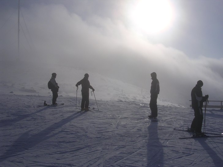Foto: Jonas Bothén. Åkare: Malcolm, Buster och Henric (+ okänd).