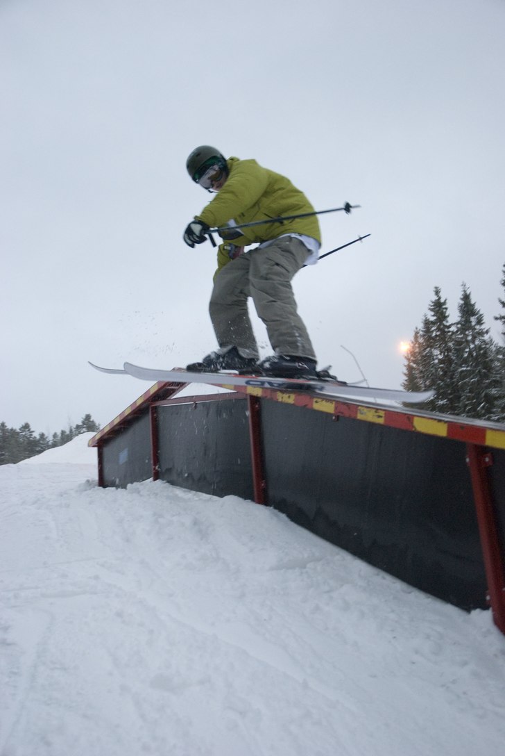 Rail.. Foto: Kalle H. Åkare: Jens Fasth.