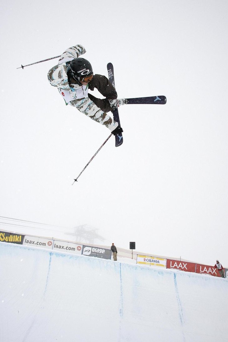 Foto: Stadler/LAAX. Åkare: Jossi Wells.