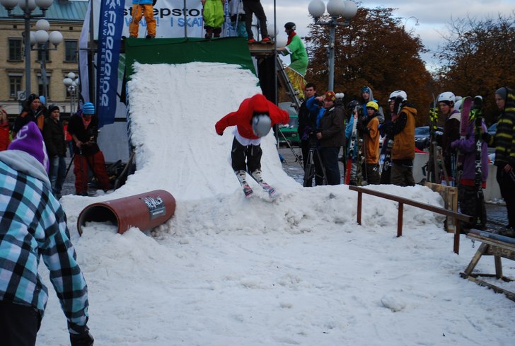 Frontflip på sprett kicken. Foto: Pappa aka L-M-A. Åkare: Jag Oskar Anderson.