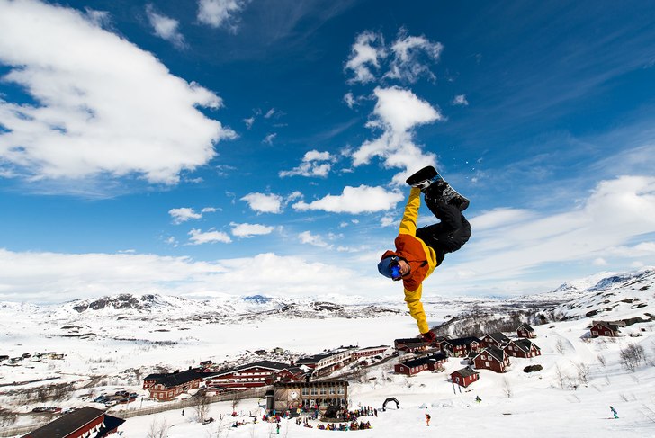 Björn Lindgren med full kontroll under Hej Tö 20. Foto: Anders Nilsson. Åkare: Björn Lindgren.