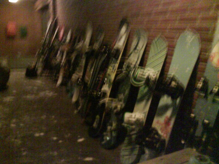 Våra brädor 
Våra liv. Foto: Isabella Gustafsson. Åkare: Hela klassens.