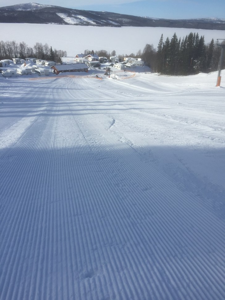 Klar til åpning
Atter en flott dag med sol???????.