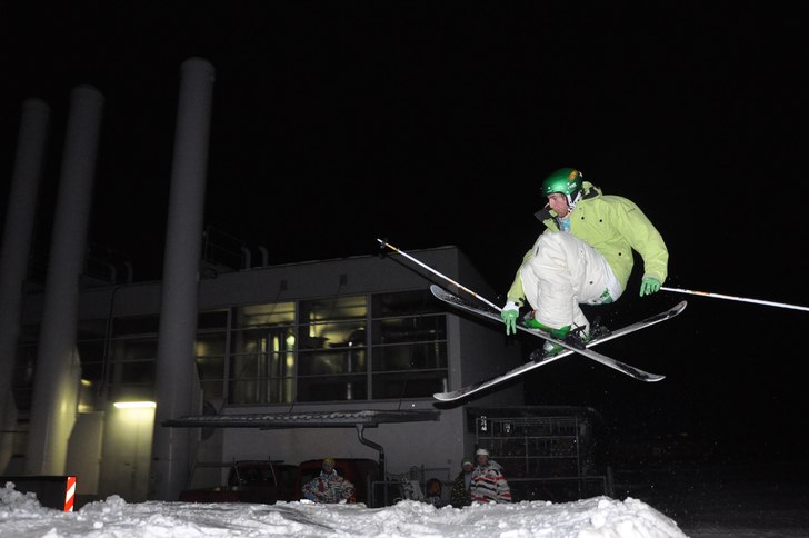 Vi byggde en corner på ett industriområde o tog . Foto: Gustav Malmquist. Åkare: Christian Hertzman.