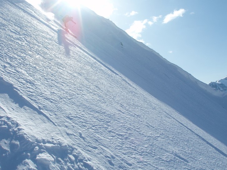 Fort, fort ,  fort. Foto: Mikael Lundholm. Åkare: Gustav Engvall.