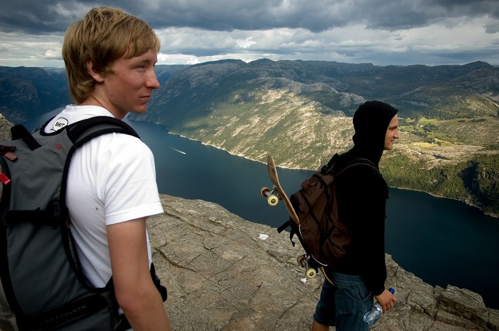 Fin utsikt över Lysefjorden. Brännan efter googl. Foto: Björn Bonthron. Åkare: Niklas och papi.