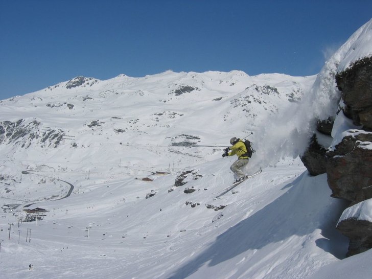 Goa klippor finns vid flygfältet. Foto: Lina Barryd. Åkare: Linus Hougland.