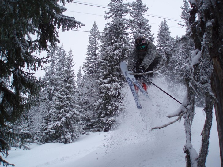 Hittade ett litet hopp i skogen som jag försöker. Foto: Alexander Bodén. Åkare: Gustav Bodén.