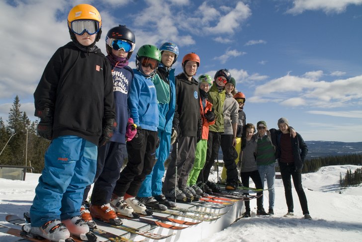 Vi har snø, kommer du?
Noe snø har smeltet i var.