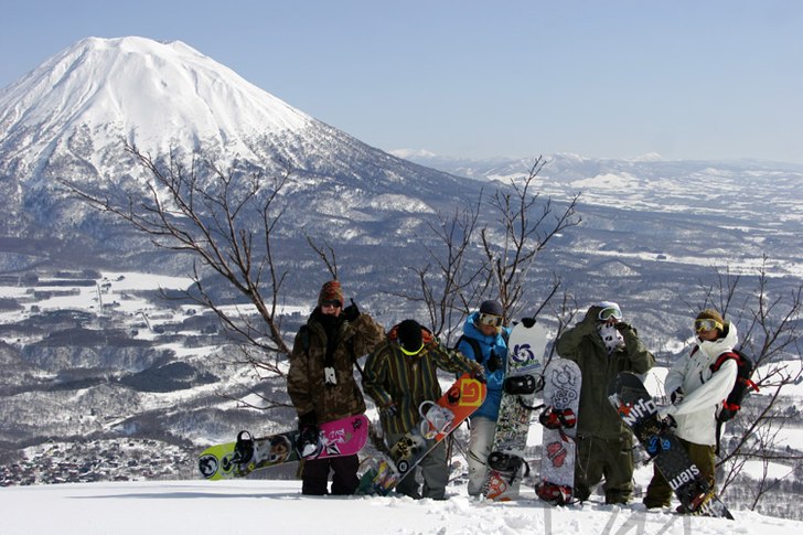 Foto: Luchi Pirate. Åkare: från vänster: Gigi, Chris, Björn, Hasse, Goller.