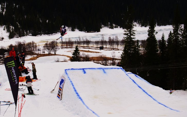 En Snurr med tail under bydalsbigair :). Foto: Tommie Johansson. Åkare: Jocke.