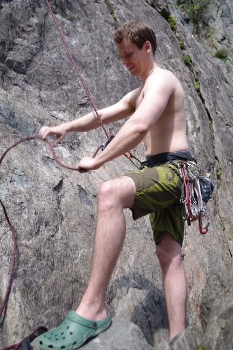 Käck säkrar den tredje musketören medan jag fot. Foto: Karl Olofsson. Åkare: Torbjörn Käck.