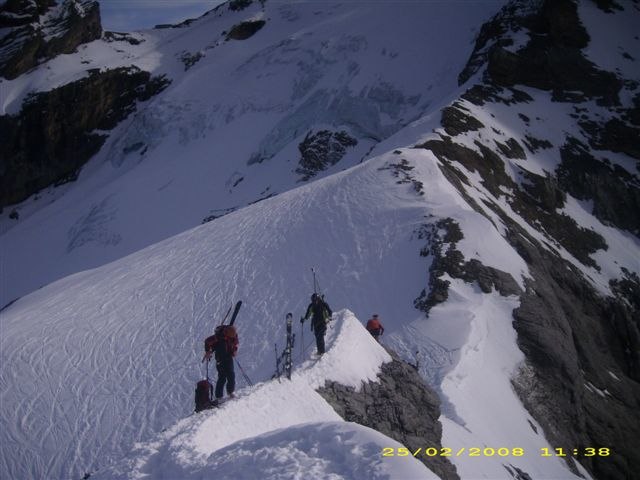 Heja kameramobilerna vad bra bilder de tar... men . Foto: Ulf Gustafson. Åkare: Petter.