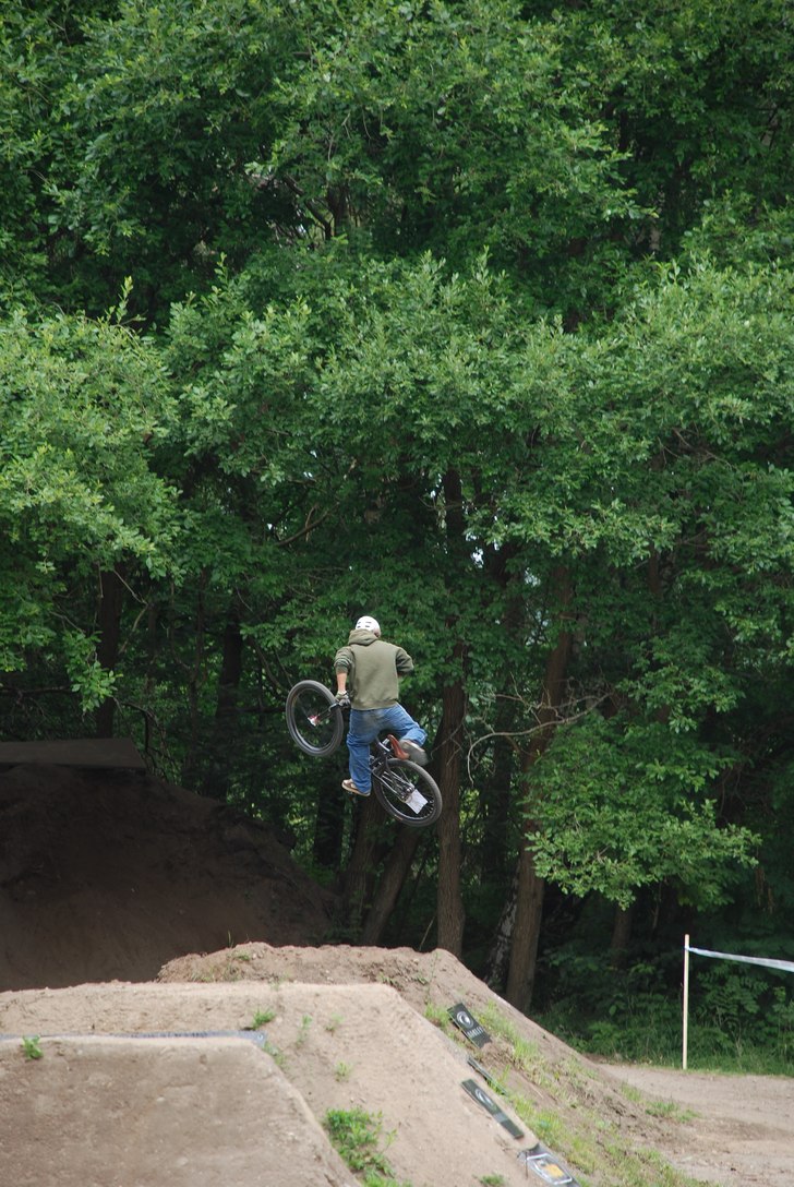 Tävlingen Dusted i onsala . Foto: Tolle. Åkare: Dennis Lind.
