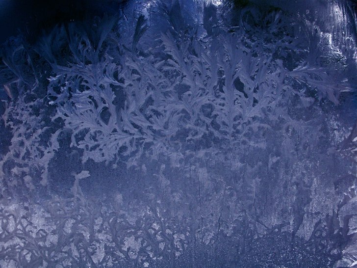 Foto: Johan Jonsson. Åkare: Iskristaller på en bottenstation i Rumänien..