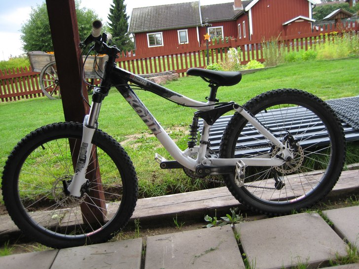 min kona stinky 2-4 (=. Foto: jag. Åkare: ? styret.