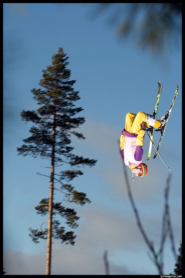 Leker lite under Overall. Foto: Stoffe. Åkare: Jonathan Liljedal.