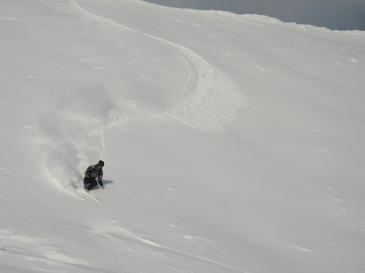 en meter från liften. Foto: Johannes nygren. Åkare: jonas björk.
