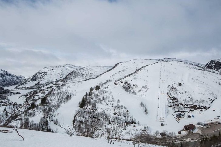Lørdag 15 april 
I dag er det Påskerenn i Ålshe.
