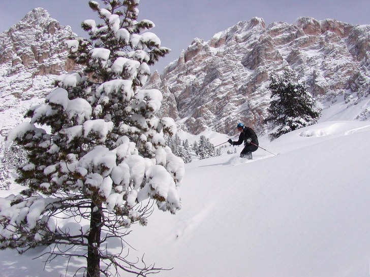Offpist i Cortina!. Foto: Bo Hellemar. Åkare: Henrik Hellemar.