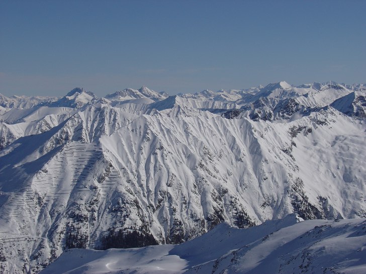 Toppbild. Foto: Göran Östling.
