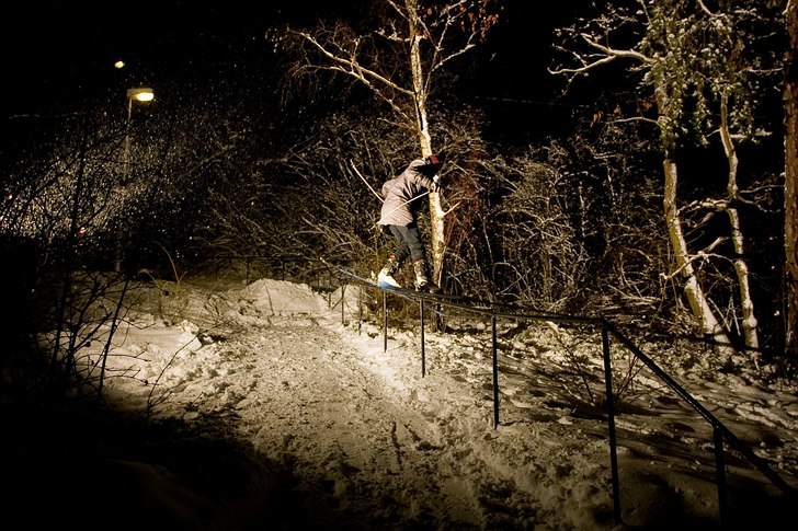 Första snön, men det sög rätt mycket. Foto: Erik Gruvfors. Åkare: Jacob Landahl.